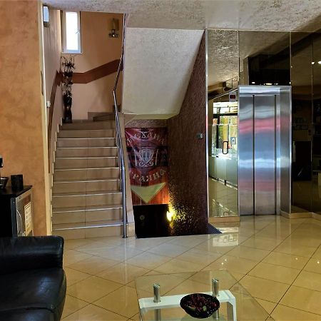 Hotel Trayana Stara Zagora Ngoại thất bức ảnh