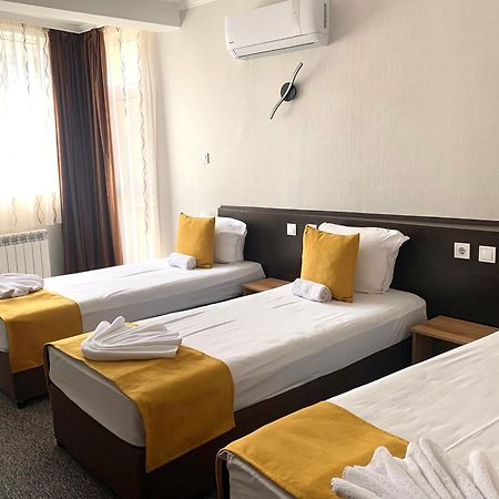 Hotel Trayana Stara Zagora Ngoại thất bức ảnh